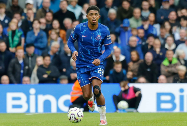 丰云股票 太阳报：切尔西后卫弗法纳第9次驾车违法，被判禁驾18个月